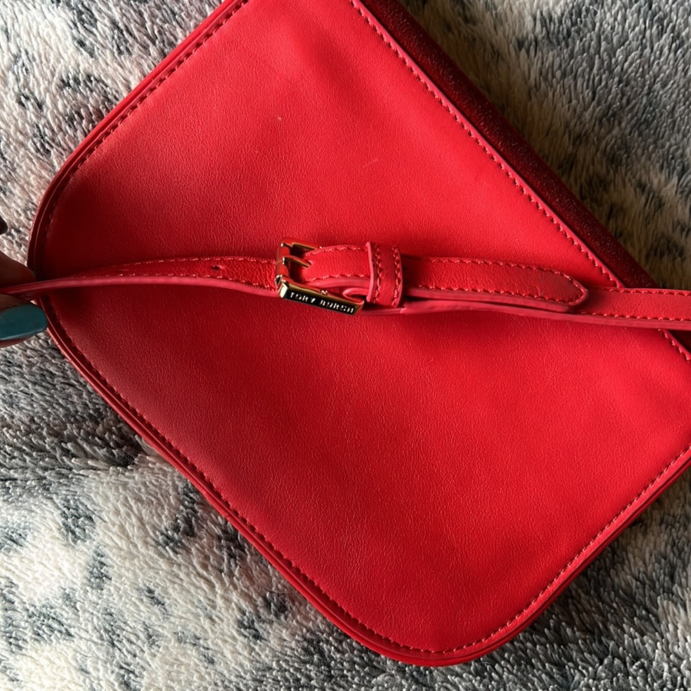 Tory Burch Cross Body - Picture 6 of 10